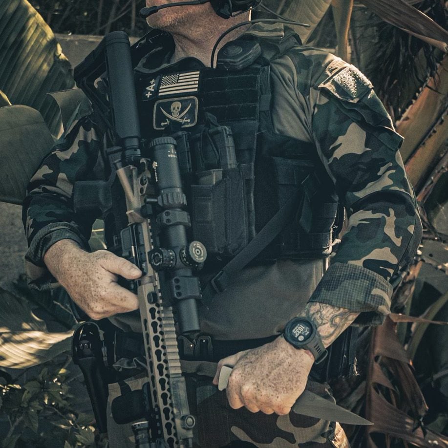Operator with rifle and Trained Monkey blade